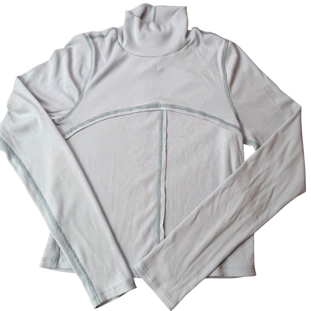 Wilfred Free Aritzia Mock Neck Top Womens L Grey Ribbed Gorpcore Clean Girl